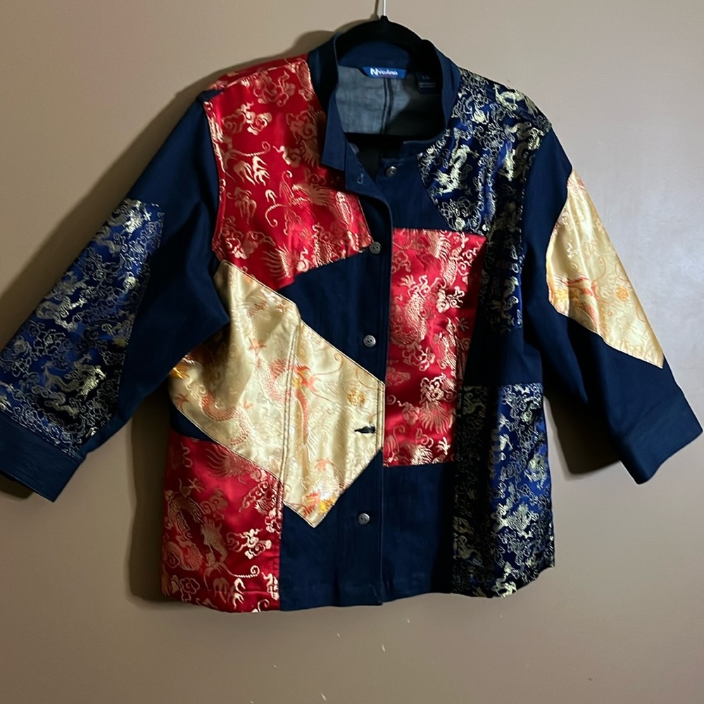 😄Asian inspired denim jacket 90’s Nygard sport